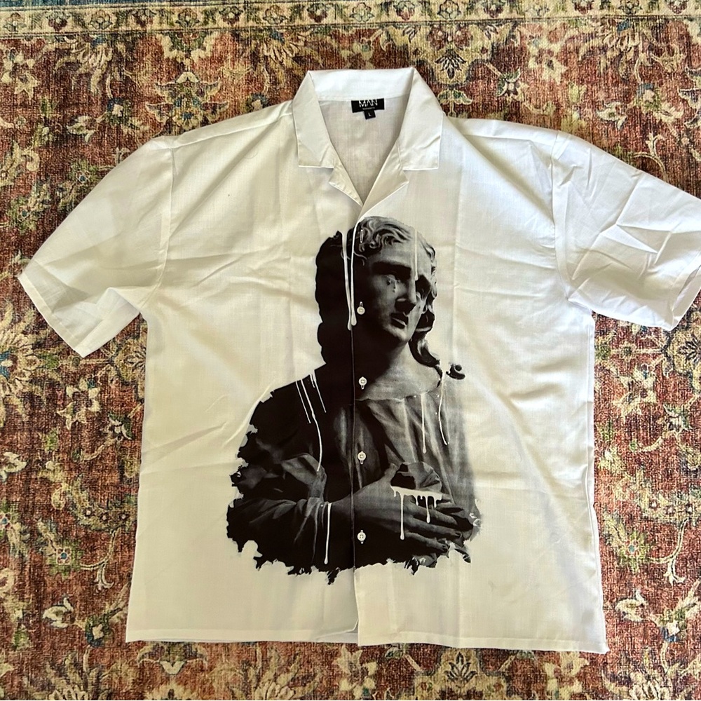 Graphic shirt